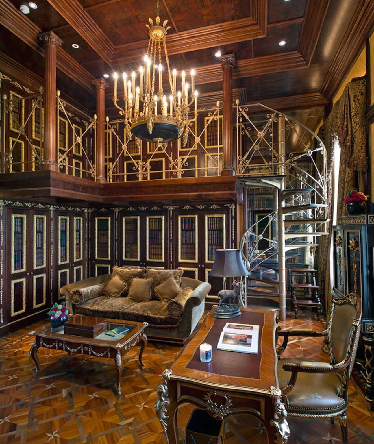 Palazzo Storico Inglese - Historic English Palace - At the request of Alex Kravetz Design Studio we crafted bespoke wrought iron pieces for this historic 17th-century English mansion, listed in the National Heritage List for England. This classic building retains its original splendour and stands as a unique example of historic architecture.